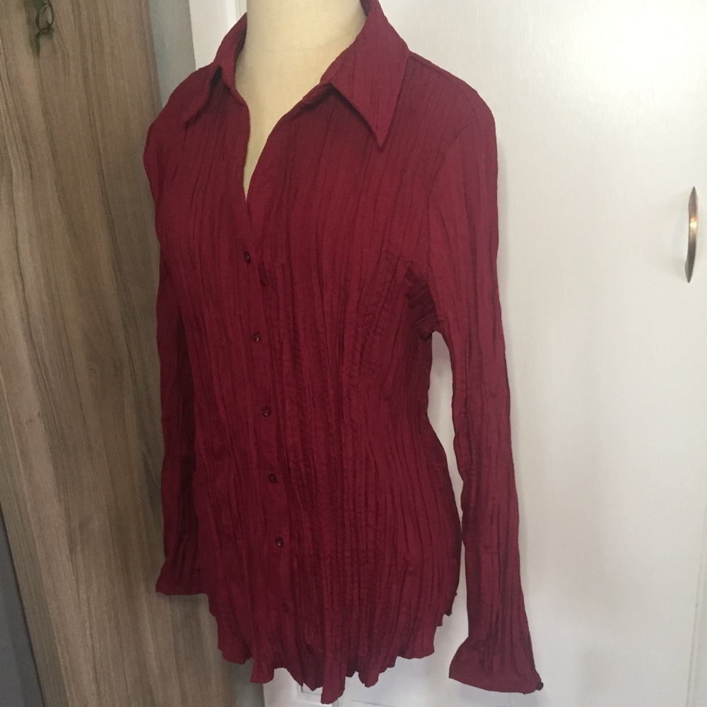 Apt. 9 Maroon Crinkle Long Sleeve Button Up